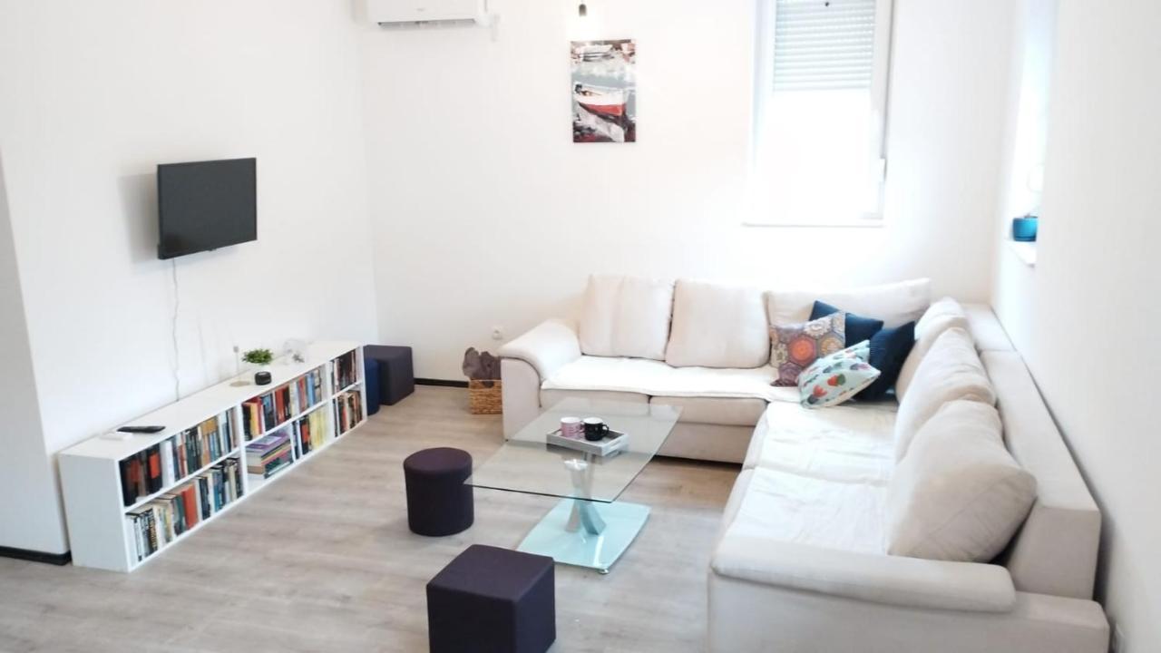 Hercegovina Rent يوبوسكي المظهر الخارجي الصورة